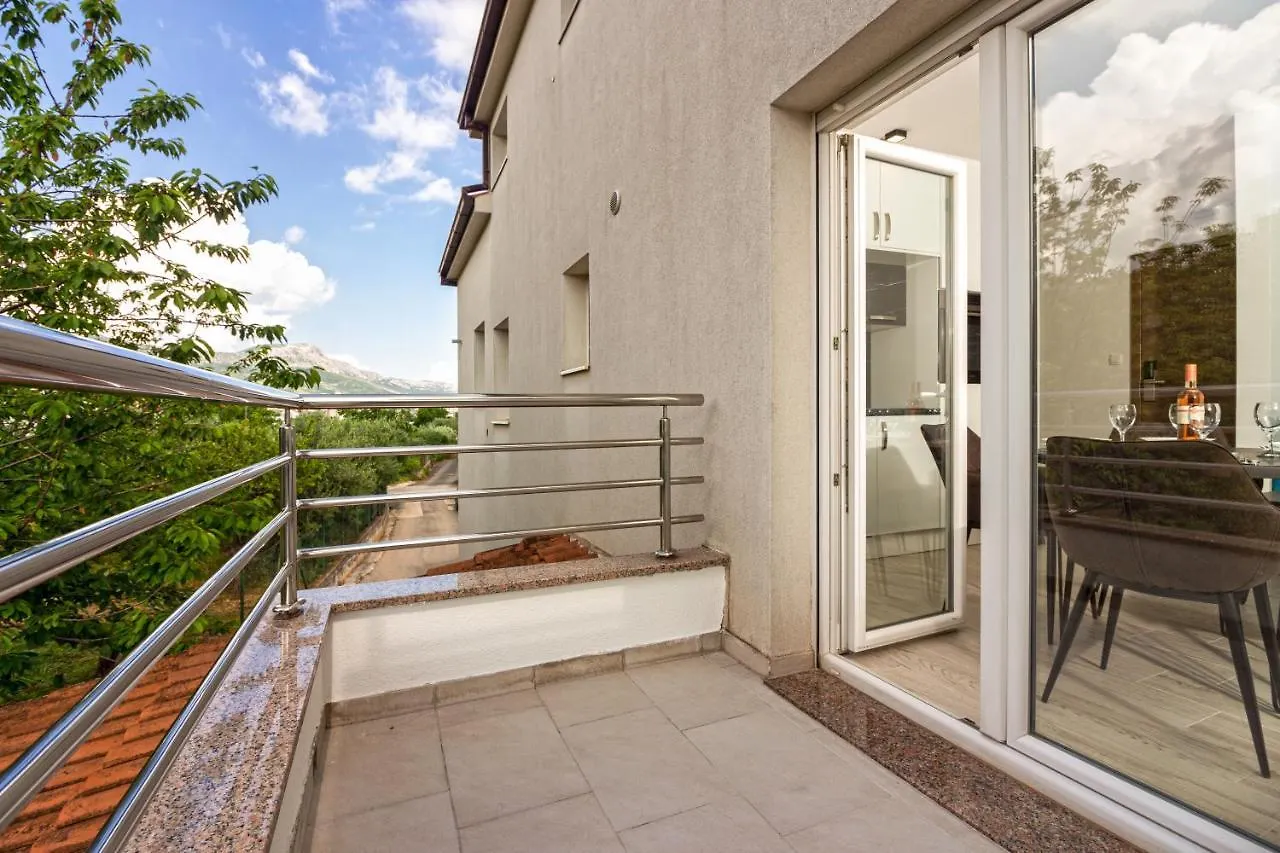 Villa Ivana In Kastela Croatia